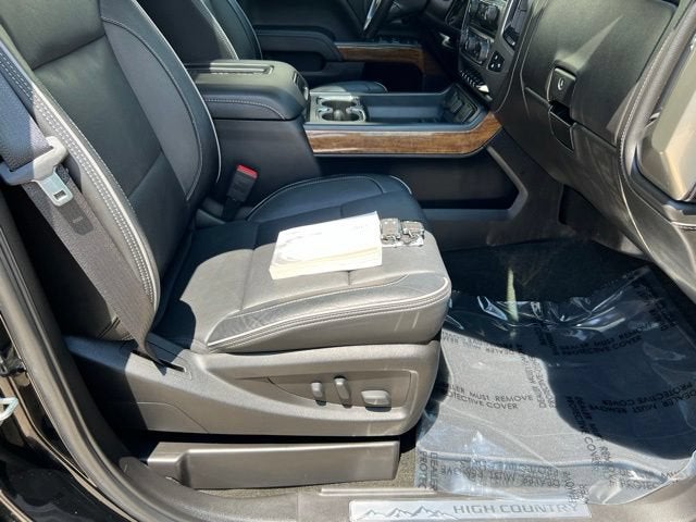 2017 Chevrolet Silverado 3500 HD High Country