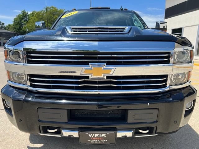 2017 Chevrolet Silverado 3500 HD High Country