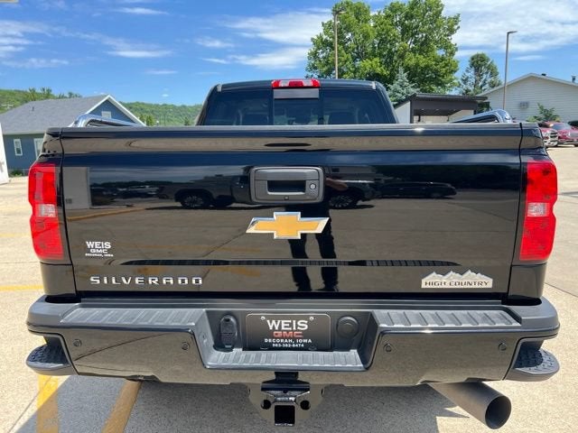 2017 Chevrolet Silverado 3500 HD High Country