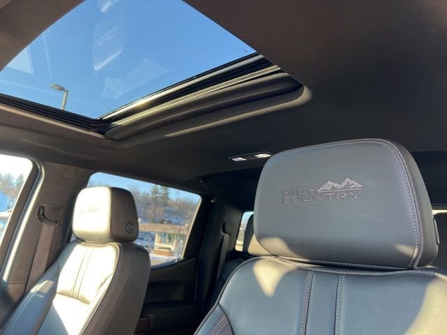 2022 Chevrolet Silverado 1500 LTD High Country