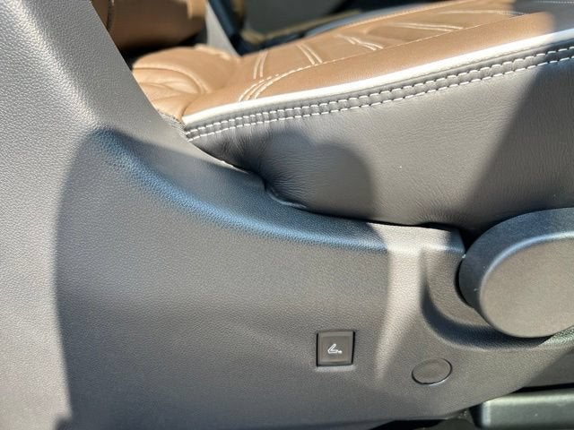 2027 GMC Acadia Denali Ultimate