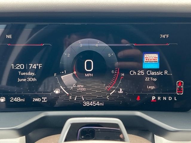 2024 GMC Acadia Denali