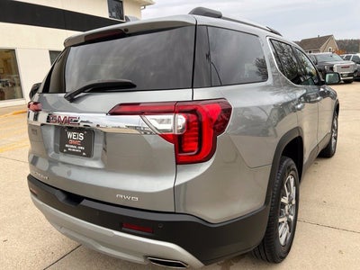 2023 GMC Acadia SLT