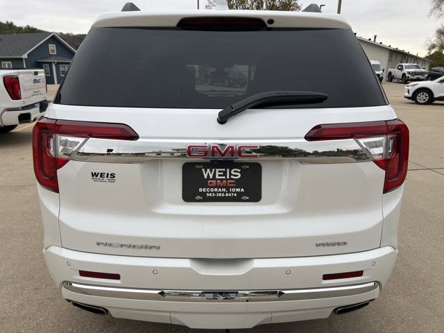 2023 GMC Acadia Denali