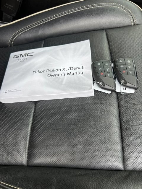 2021 GMC Yukon XL SLT
