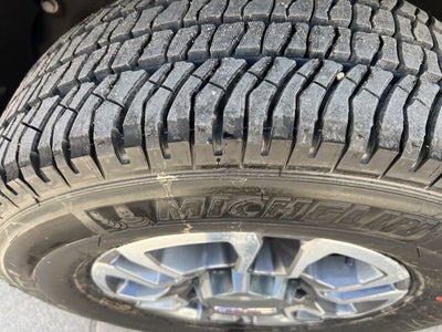 2026 GMC Sierra 3500 HD SLE