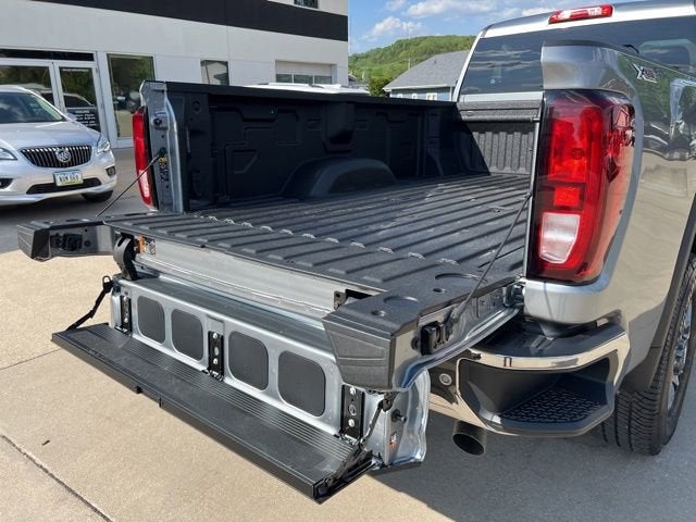 2026 GMC Sierra 3500 HD SLE