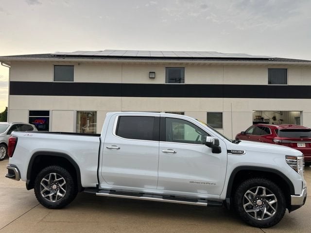 2026 GMC Sierra 1500 SLT - Photo 1
