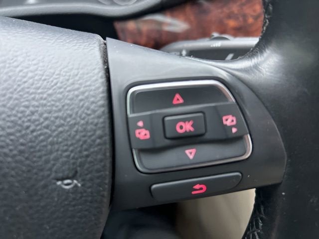 2013 Volkswagen Passat TDI SEL Premium