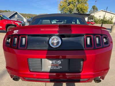 2014 Ford Mustang V6