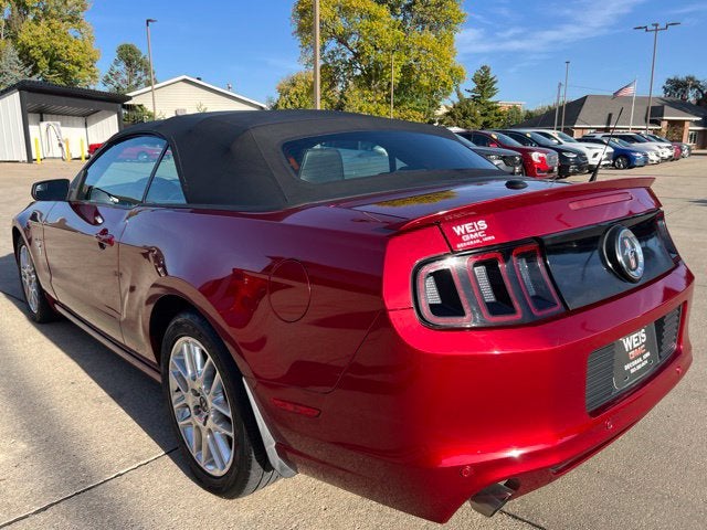 2014 Ford Mustang V6