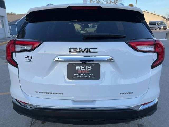 2024 GMC Terrain SLT