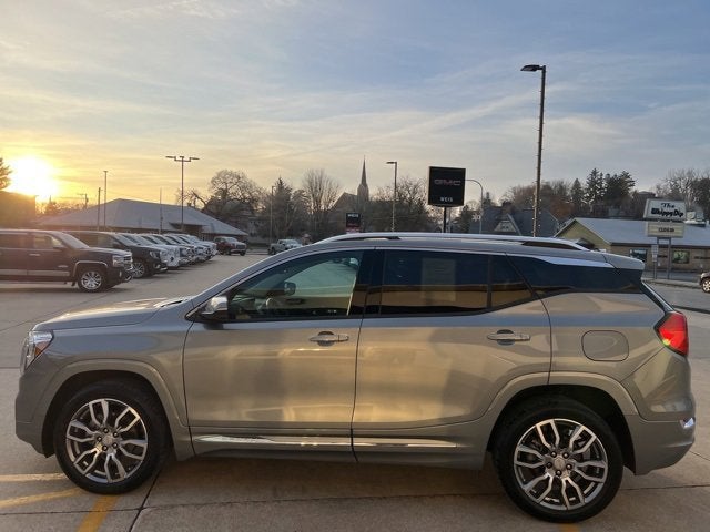 2023 GMC Terrain Denali