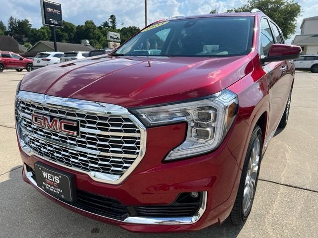 2023 GMC Terrain Denali