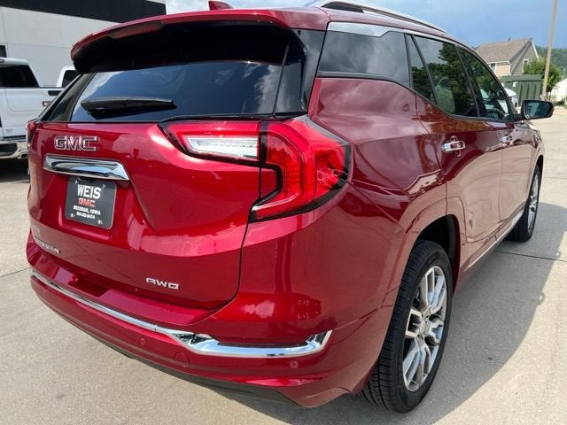 2023 GMC Terrain Denali