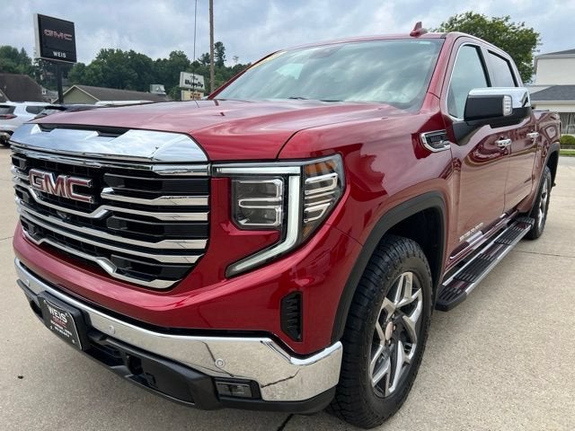 2024 GMC Sierra 1500 SLT