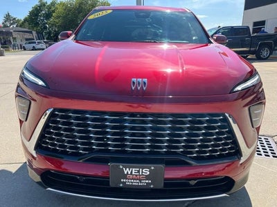 2025 Buick Enclave Avenir