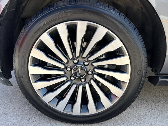 2021 Lincoln Navigator L Reserve