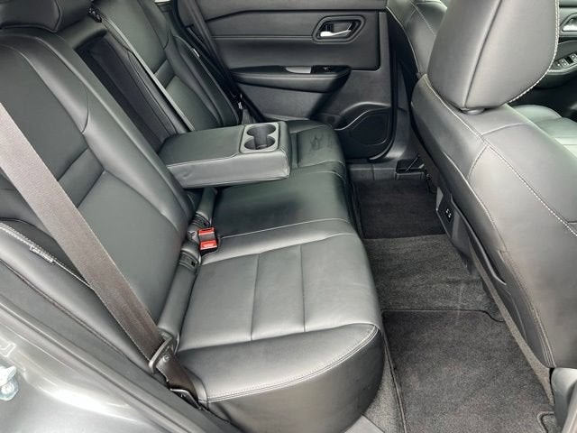 2026 Nissan Rogue SL