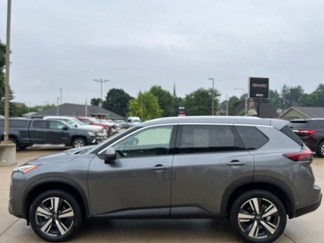 2026 Nissan Rogue SL
