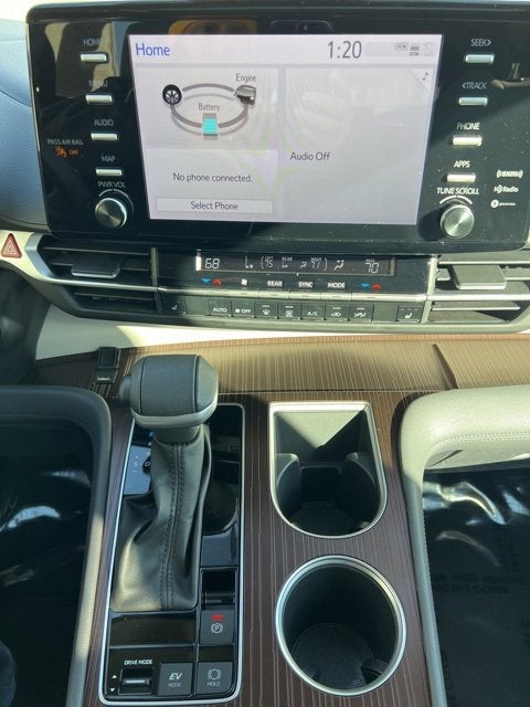 2023 Toyota Sienna XLE