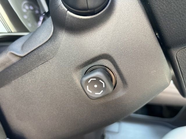 2023 Toyota Sienna Limited