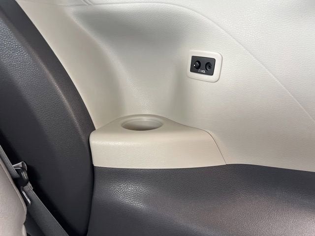2023 Toyota Sienna Limited