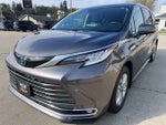 2023 Toyota Sienna Limited