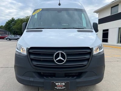 2024 Mercedes-Benz Sprinter Passenger Van Base