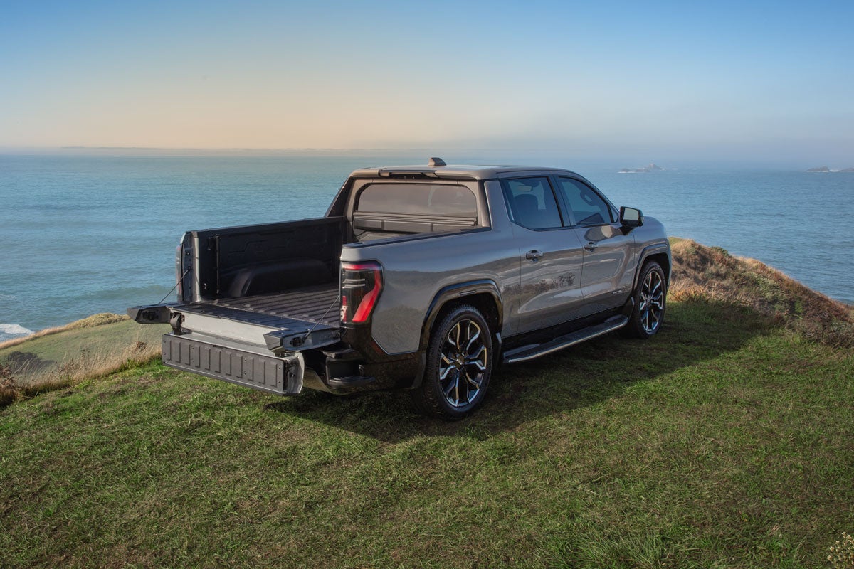 Weis GMC Inc in DECORAH IA